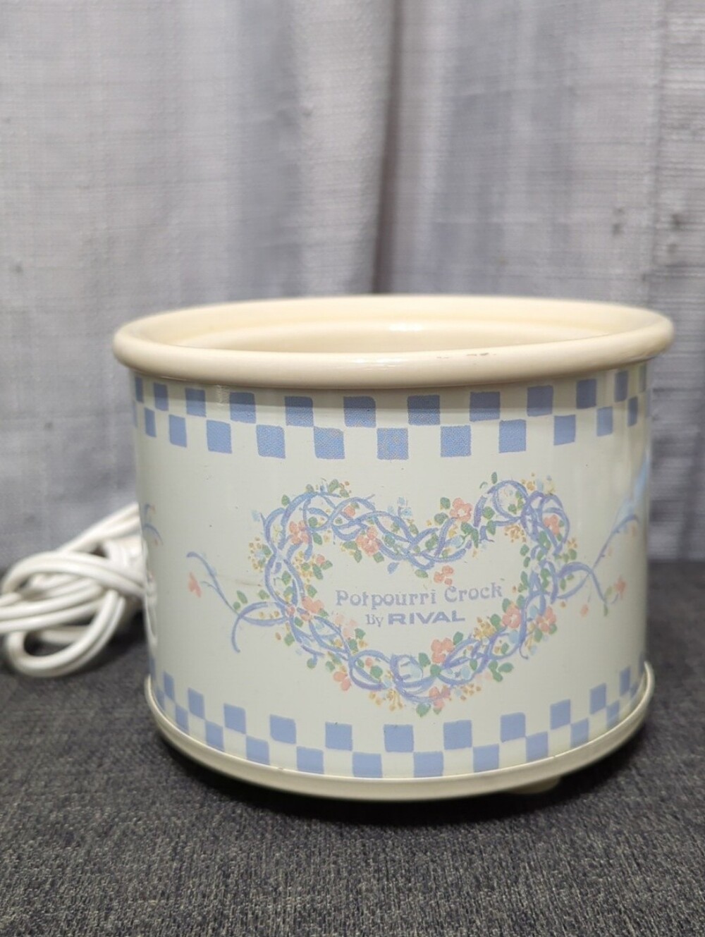 Vintage 1988 Rival Potpourri Crock Blue Heart Country Electric Simmer Pot